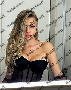 Phoenix 25 year old Ukrainian, Caucasian (white), Curvy, Blonde, Bald, Breast size C escort in Abu Dhabi thumbnail 5