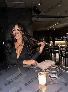 Piper 25 year old Portuguese, Mixed, Tall, Black, Long, Breast size B escort in Abu Dhabi thumbnail 3
