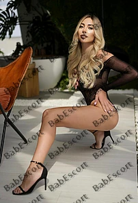Sadie 27 year old Ukrainian, Caucasian (white), Tall, Blonde, Long, Breast size B escort in Abu Dhabi thumbnail 5