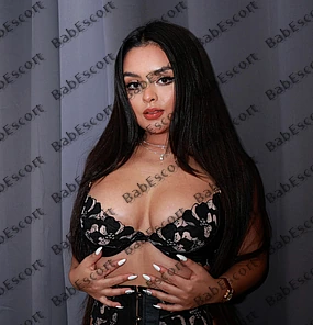 Sarah 24 year old Indian, Petite, Black, Long, Breast size B, 167 cm tall escort in Abu Dhabi thumbnail 4