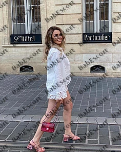 Scarlett 25 year old Moldovan, Mixed, Slim, Blonde, Long, Breast size A escort in Abu Dhabi