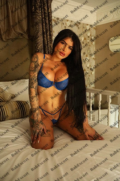 Sophie 26 year old Brazilian, Latin, Tall, Black, Long, Breast size C escort in Abu Dhabi photo 1