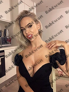 Viviana 25 year old Belarussian, Caucasian (white), Slim, Blonde, Long, Breast size C escort in Abu Dhabi thumbnail 6