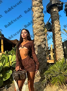 Violet 23 year old Ukrainian, Caucasian (white), Slim, Brown, Long, Breast size B escort in Abu Dhabi thumbnail 3