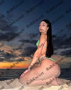 Violet 23 year old Ukrainian, Caucasian (white), Slim, Brown, Long, Breast size B escort in Abu Dhabi thumbnail 4