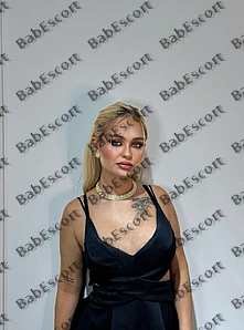 Barbie 22 year old French, Mixed, Slim, Blonde, Medium, Breast size B escort in Dubai thumbnail 2