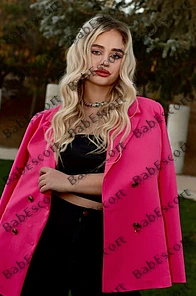 Barbie 22 year old French, Mixed, Slim, Blonde, Medium, Breast size B escort in Dubai thumbnail 4