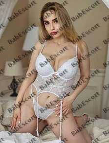 Ellery 26 year old Ukrainian, Caucasian (white), Curvy, Blonde, Long, Breast size B escort in Abu Dhabi thumbnail 5