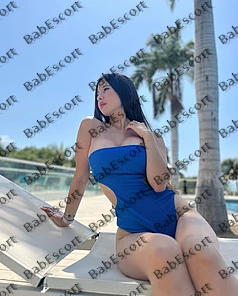 Enya 23 year old Taiwanese, Mixed, Petite, Blonde, Long, Breast size C escort in Abu Dhabi