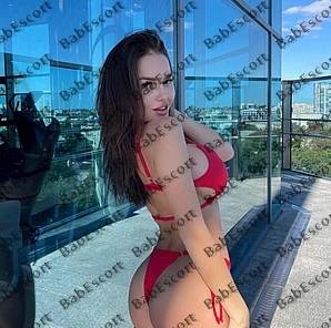 Goldie 23 year old Russian, Mixed, Slim, Brown, Long, Breast size C escort in Abu Dhabi thumbnail 4