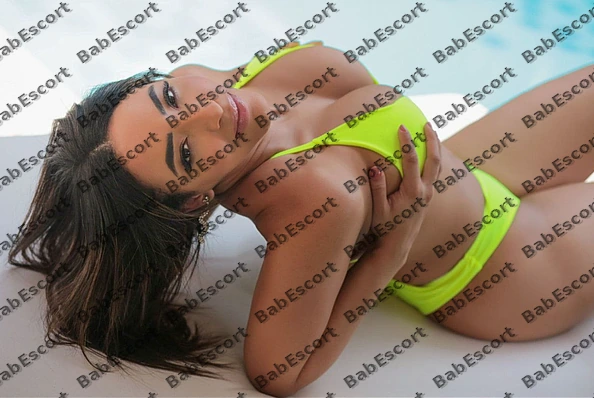 Violette 25 year old Polish, Mixed, Busty, Brown, Medium, Breast size C escort in Abu Dhabi photo 1