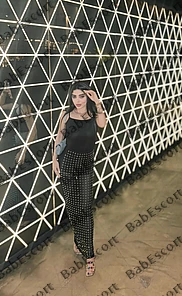 Shymi 24 year old Spanish, Hispanic, Slim, Black, Medium, Breast size A escort in Dubai thumbnail 2