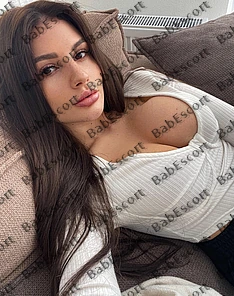 Romina 25 year old Ukrainian, Caucasian (white), Busty, Brown, Long, Breast size B escort in Abu Dhabi thumbnail 7