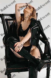 Odelia 25 year old Russian, Mixed, Slim, Blonde, Medium, Breast size B escort in Abu Dhabi thumbnail 4