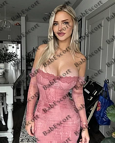 Juniper 21 year old British, Caucasian (white), Curvy, Blonde, Long, Breast size C escort in Abu Dhabi thumbnail 3