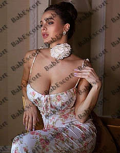 Kalila 25 year old Spanish, Mixed, Tall, Brown, Long, Breast size C escort in Abu Dhabi thumbnail 2