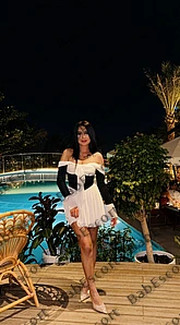 Izzy 29 year old Italian, Mixed, Slim, Brown, Medium, Breast size B escort in Dubai thumbnail 3