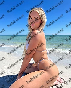 Lenore 24 year old Ukrainian, Mixed, Curvy, Blonde, Long, Breast size C escort in Abu Dhabi thumbnail 2