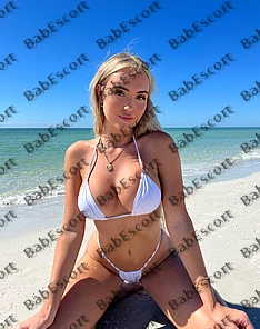 Lenore 24 year old Ukrainian, Mixed, Curvy, Blonde, Long, Breast size C escort in Abu Dhabi thumbnail 6