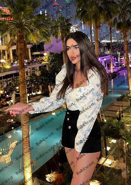Elina 24 year old Ukrainian, Caucasian (white), Busty, Brown, Long, Breast size C escort in Sharjah photo 1