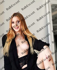 Viola 22 year old Russian, Caucasian (white), Slim, Blonde, Long, Breast size A escort in Sharjah thumbnail 4