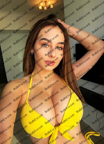Nikole 24 year old Russian, Caucasian (white), Busty, Brown, Long, Breast size C escort in Sharjah photo 1