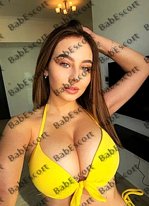 Nikole 24 year old Russian, Caucasian (white), Busty, Brown, Long, Breast size C escort in Sharjah