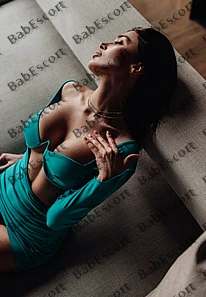 Cleo 22 year old Russian, Caucasian (white), Busty, Brown, Long, Breast size C escort in Sharjah thumbnail 4