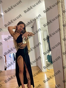 Kora 32 year old Italian, Mixed, Slim, Blonde, Medium, Breast size B escort in Dubai thumbnail 6