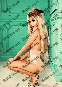 Susanne 22 year old Polish, Caucasian (white), Slim, Blonde, Long, Breast size B escort in Sharjah thumbnail 2
