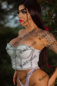 Jenni 21 year old Spanish, Caucasian (white), Busty, Black, Long, Breast size D escort in Sharjah thumbnail 5