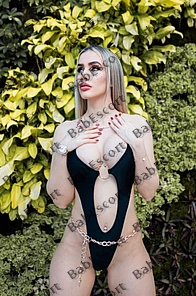 Meisa 25 year old Czech, Mixed, Busty, Blonde, Long, Breast size C escort in Dubai