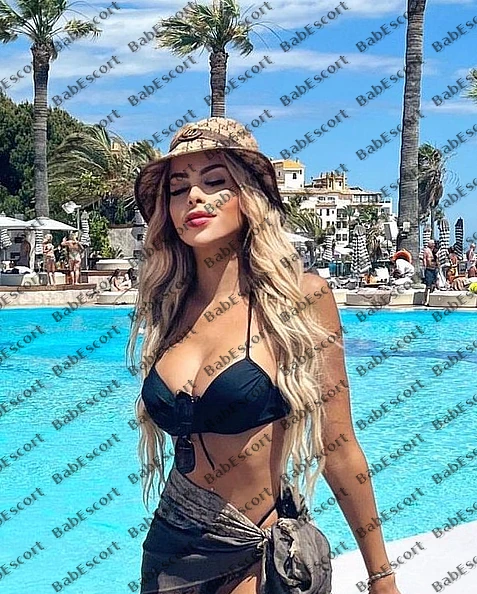 Martina 24 year old Spanish, Latin, Athletic, Blonde, Long, Breast size B escort in Sharjah photo 1