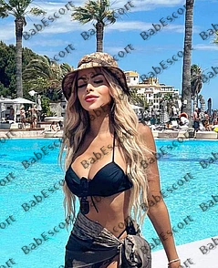 Martina 24 year old Spanish, Latin, Athletic, Blonde, Long, Breast size B escort in Sharjah