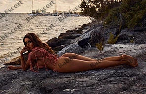 Gina 24 year old Spanish, Latin, Tall, Brown, Long, Breast size B escort in Sharjah thumbnail 5